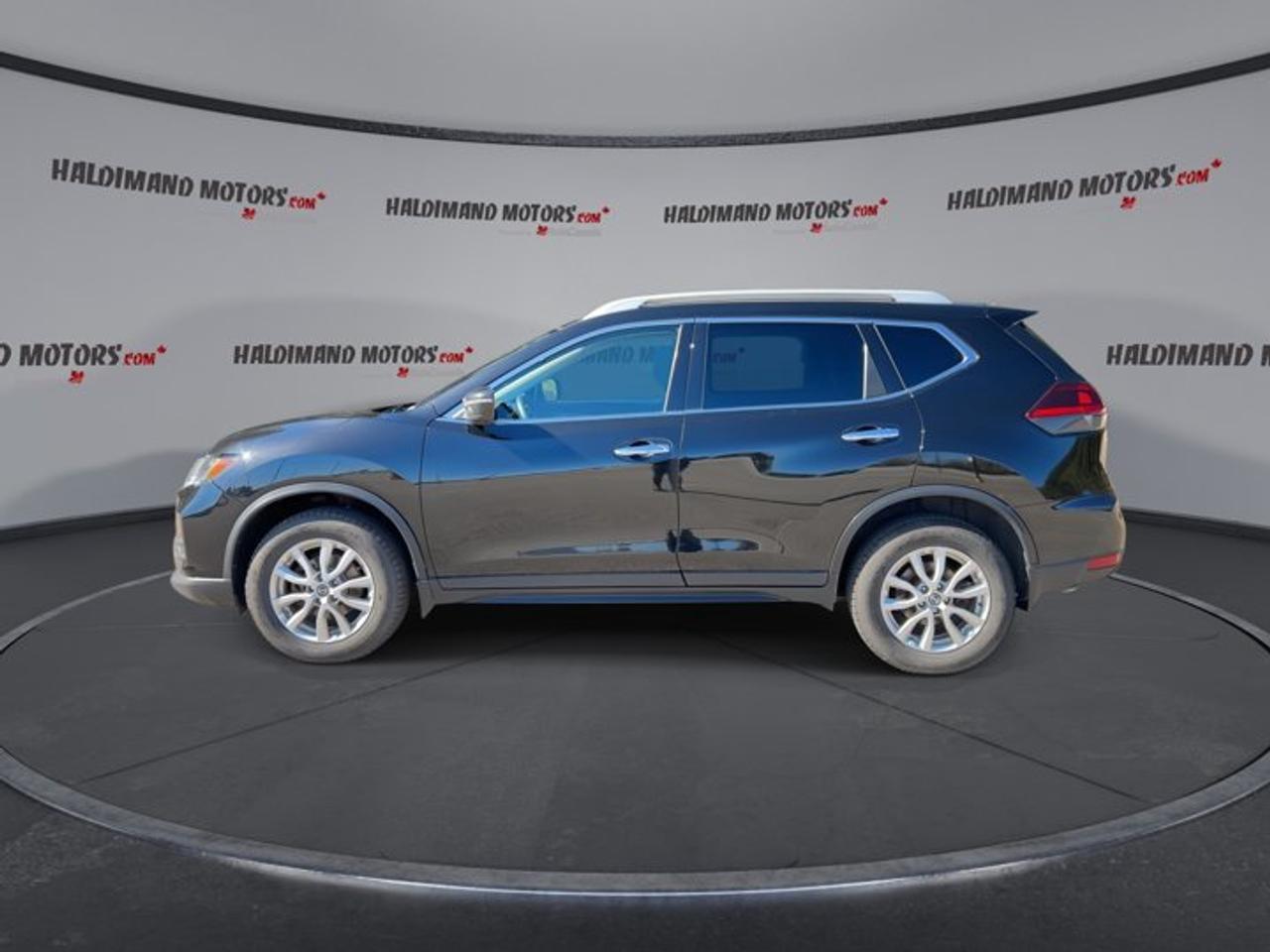 2020 Nissan Rogue S Special Edition AWD | No Accidents | Heated Steering Photo4
