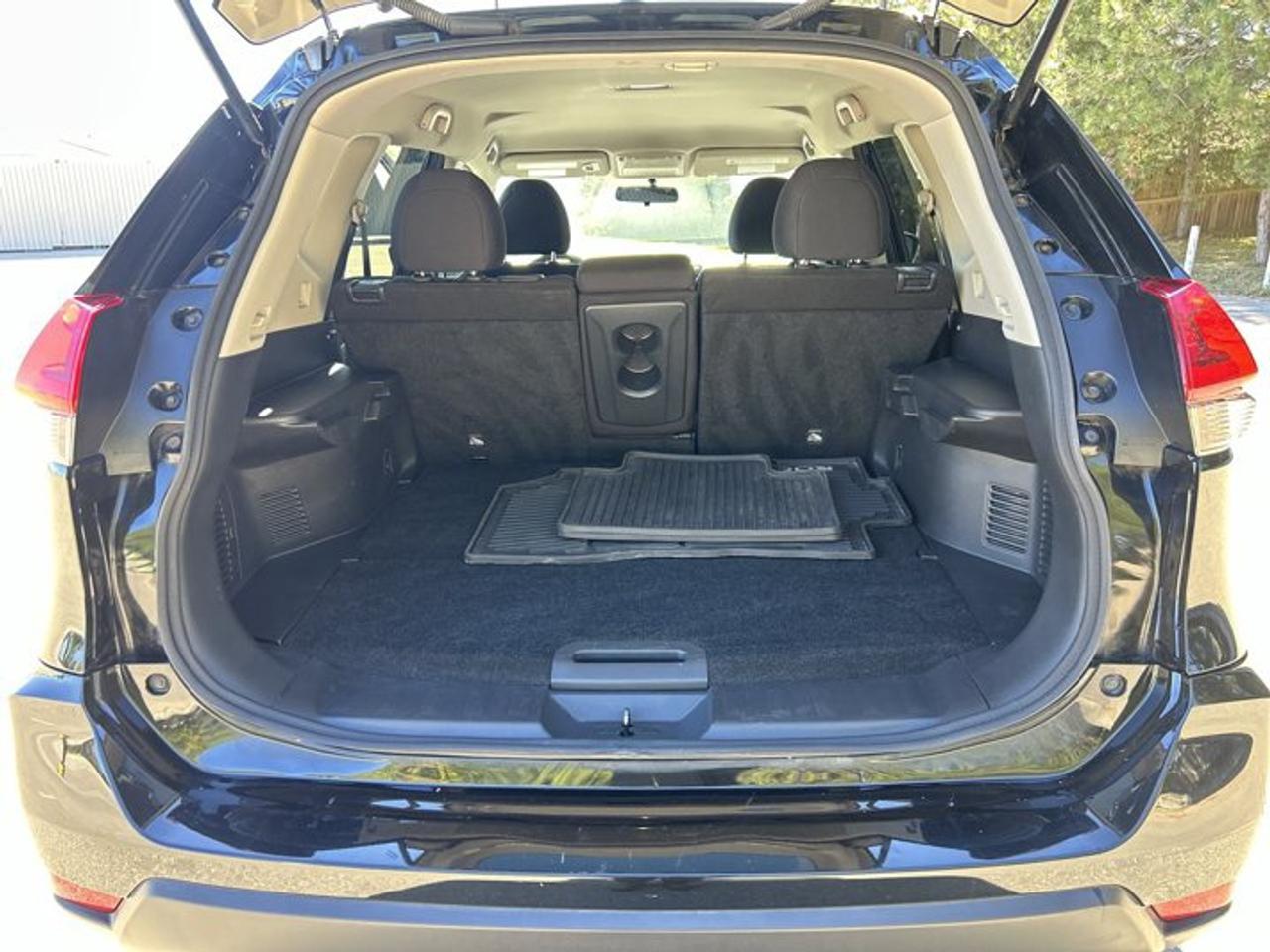 2020 Nissan Rogue S Special Edition AWD | No Accidents | Heated Steering Photo