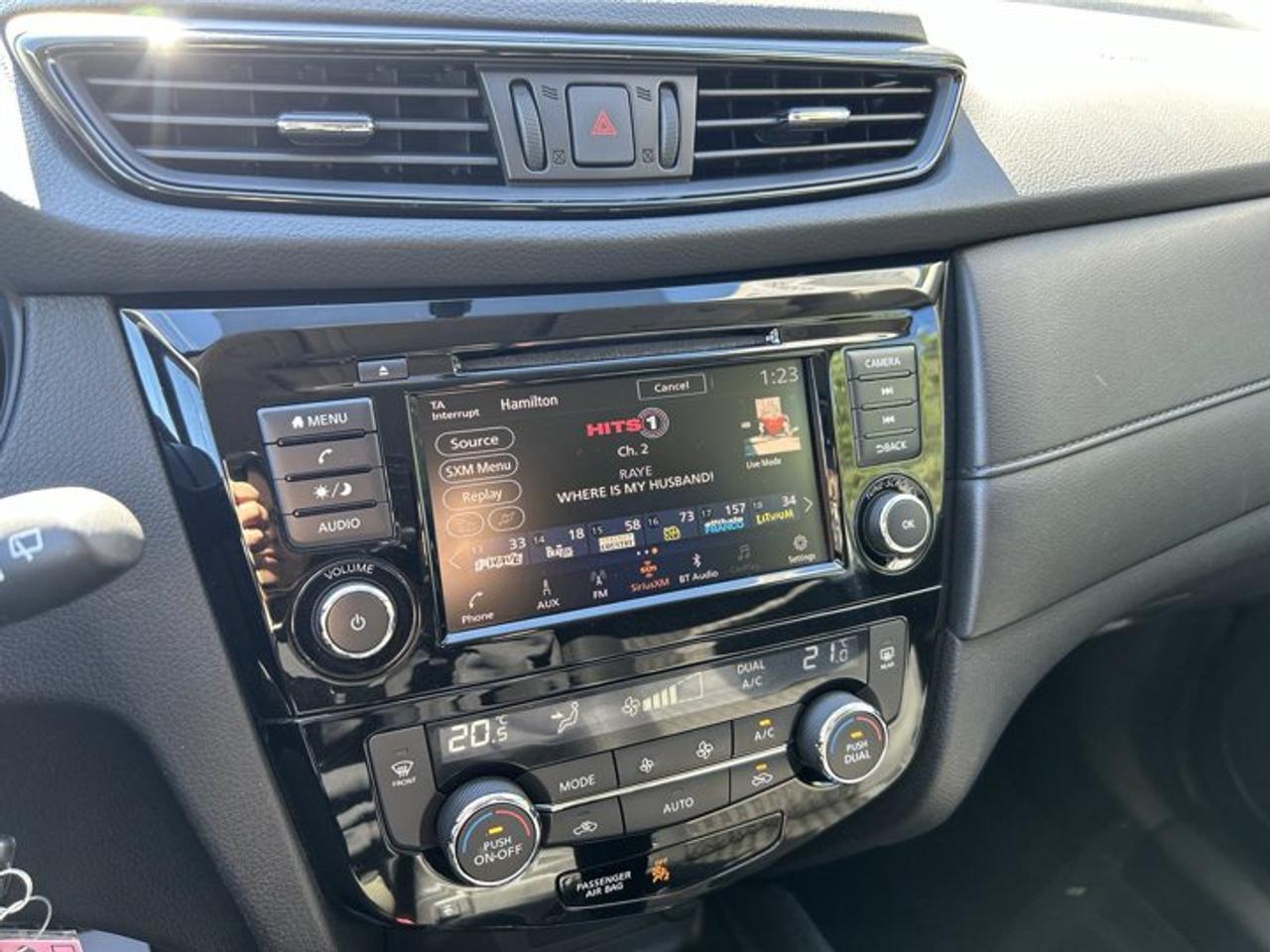 2020 Nissan Rogue S Special Edition AWD | No Accidents | Heated Steering Photo