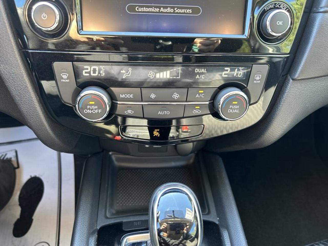 2020 Nissan Rogue S Special Edition AWD | No Accidents | Heated Steering Photo