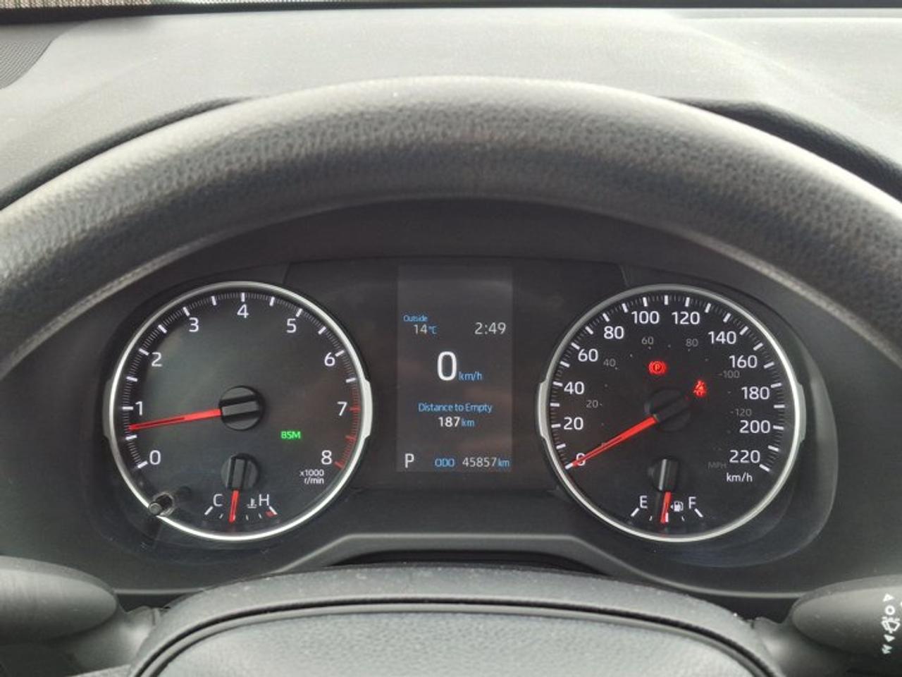 2022 Toyota RAV4 LE | Radar Cruise | Heated Seats | CarPlay + Android | and More ! Photo