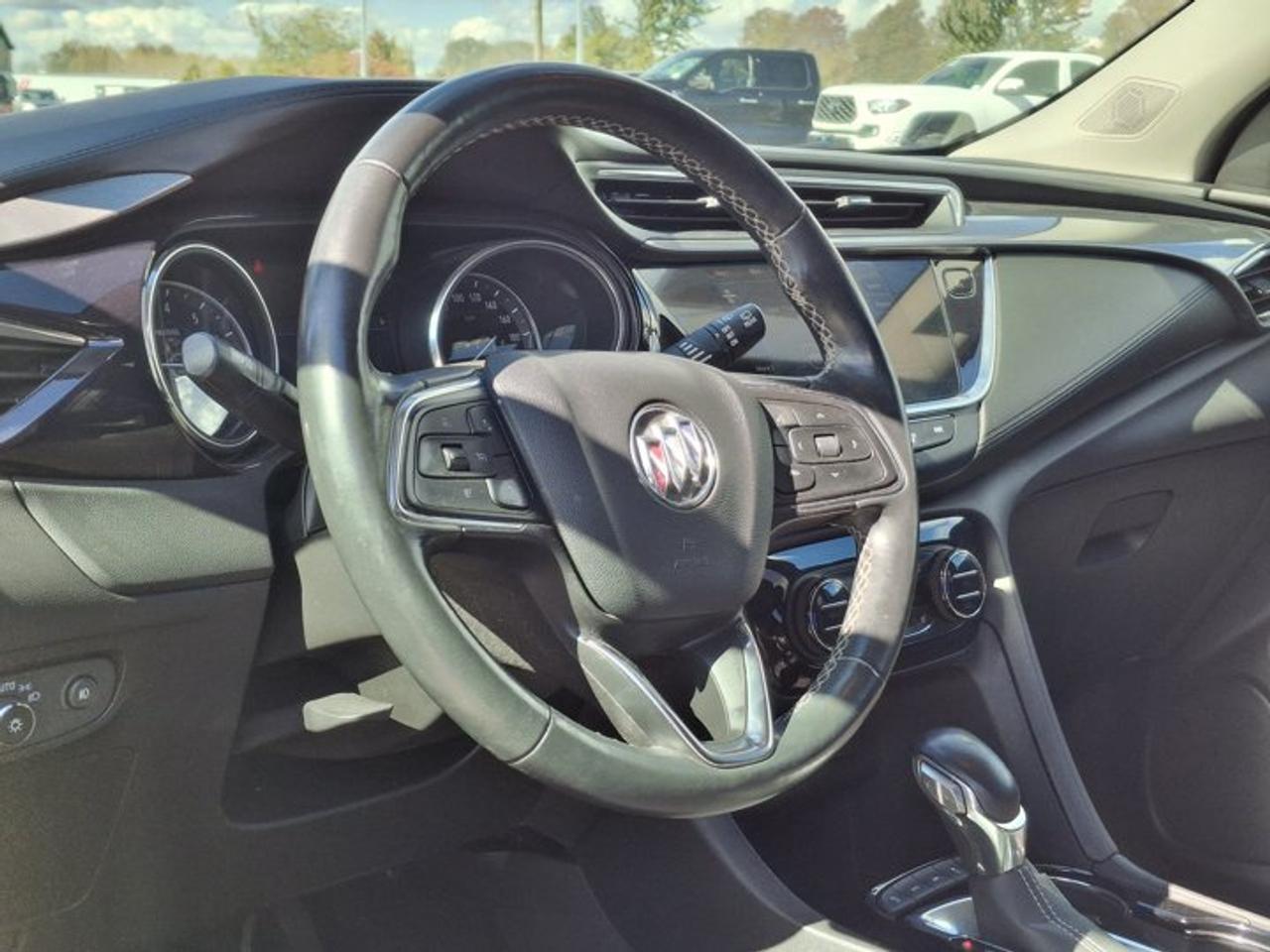 2022 Buick Encore GX Essence AWD | Leather | Heated Seats + Steering | Power Liftgate | Lane Keep Assist | and More ! Photo