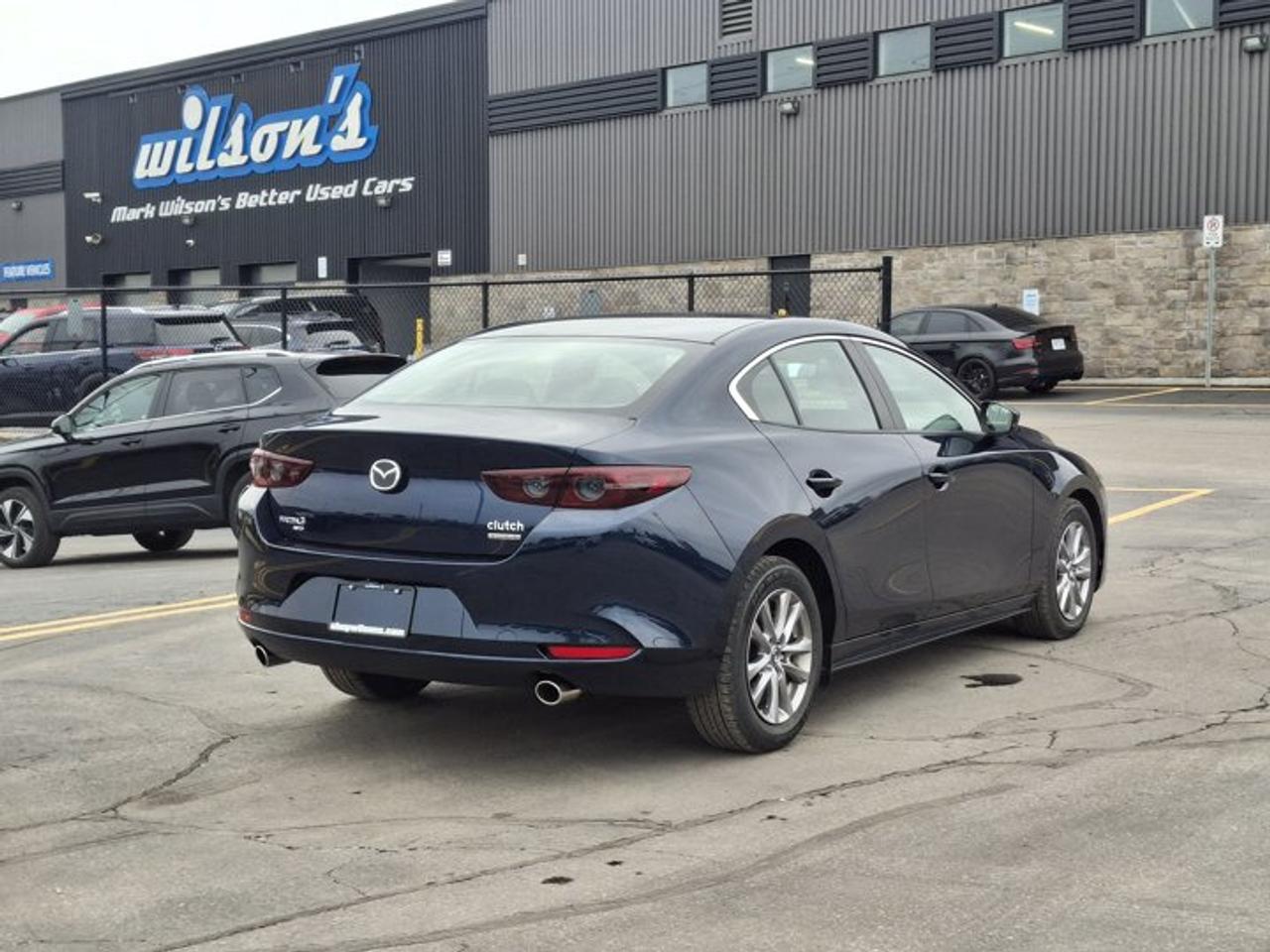 2020 Mazda MAZDA3 GS AWD | Heated Seats + Steering | Adaptive Cruise | Carplay | Blind Spot | Rear Cam | and More ! Photo