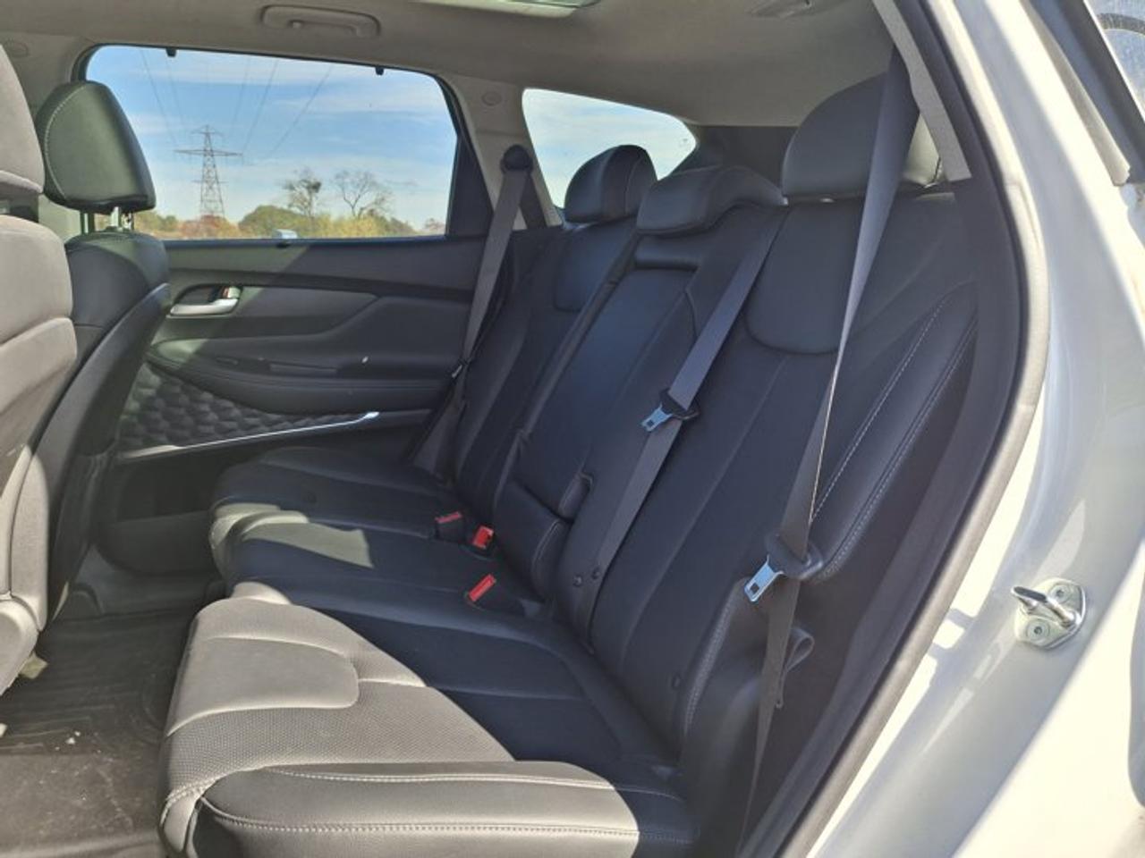 2023 Hyundai Santa Fe Preferred Trend AWD | Leather | Sunroof | Adaptive Cruise | Heated Wheel + Seats | Power Seat & More Photo