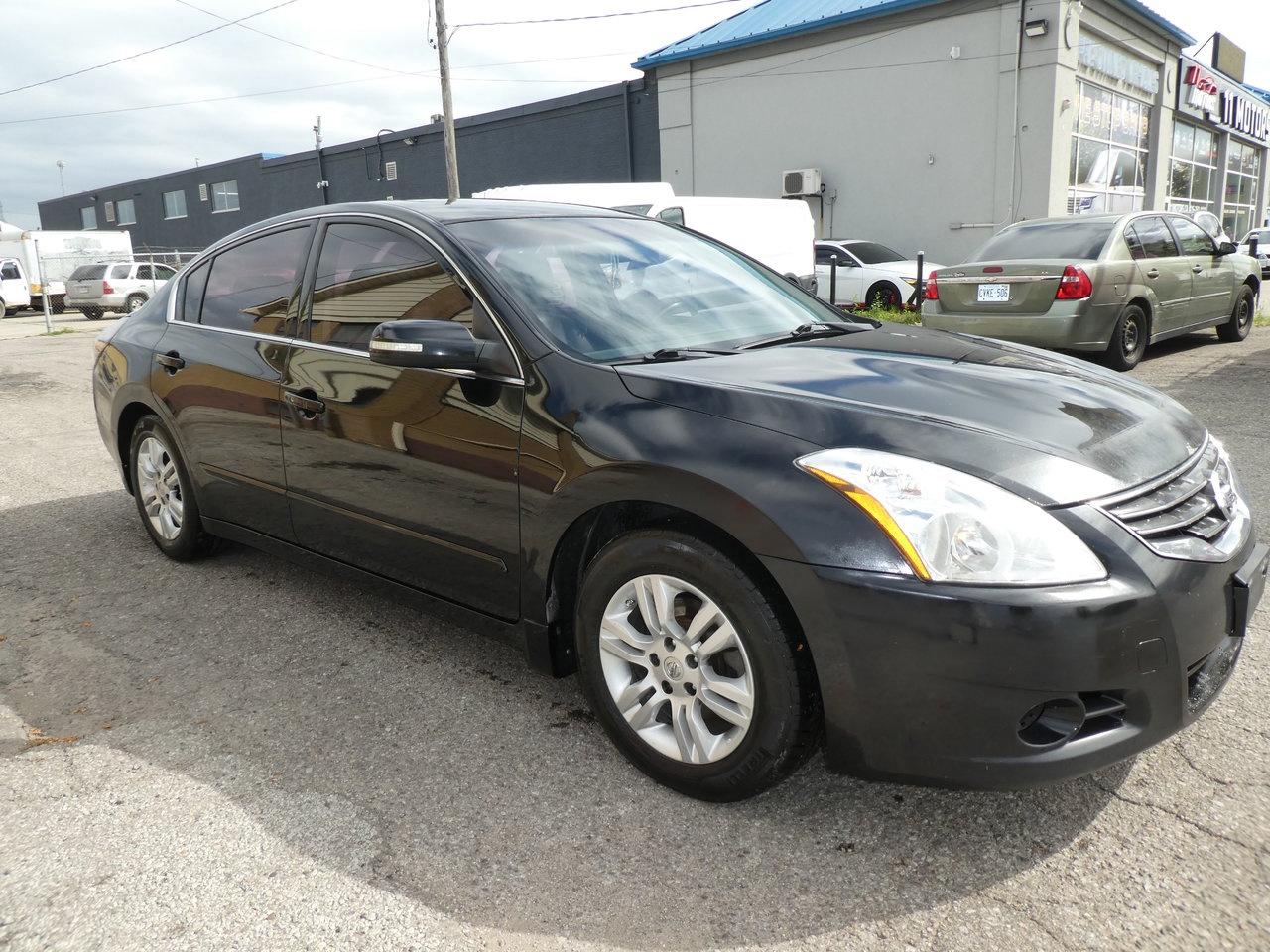 2011 Nissan Altima SLE LEATHER SUNROOF Photo2