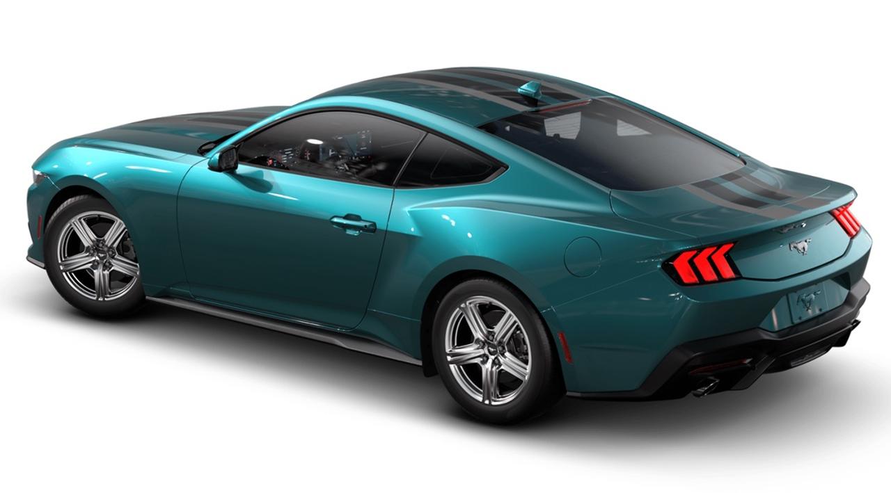2026 Ford Mustang EcoBoost Premium Photo5