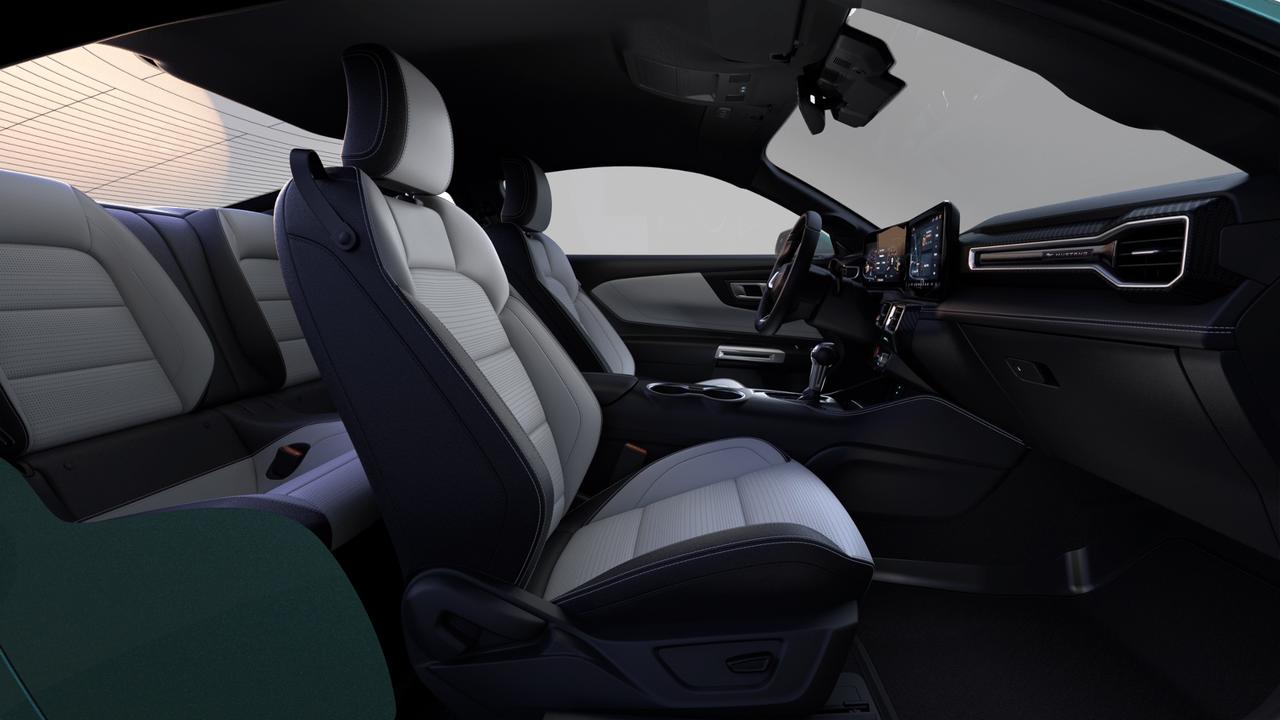 2026 Ford Mustang EcoBoost Premium Photo