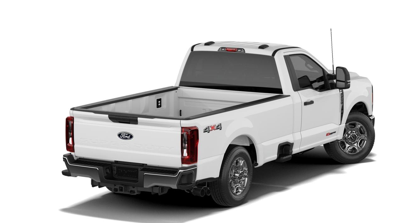 2027 Ford F-250 Super Duty SRW XLT Photo