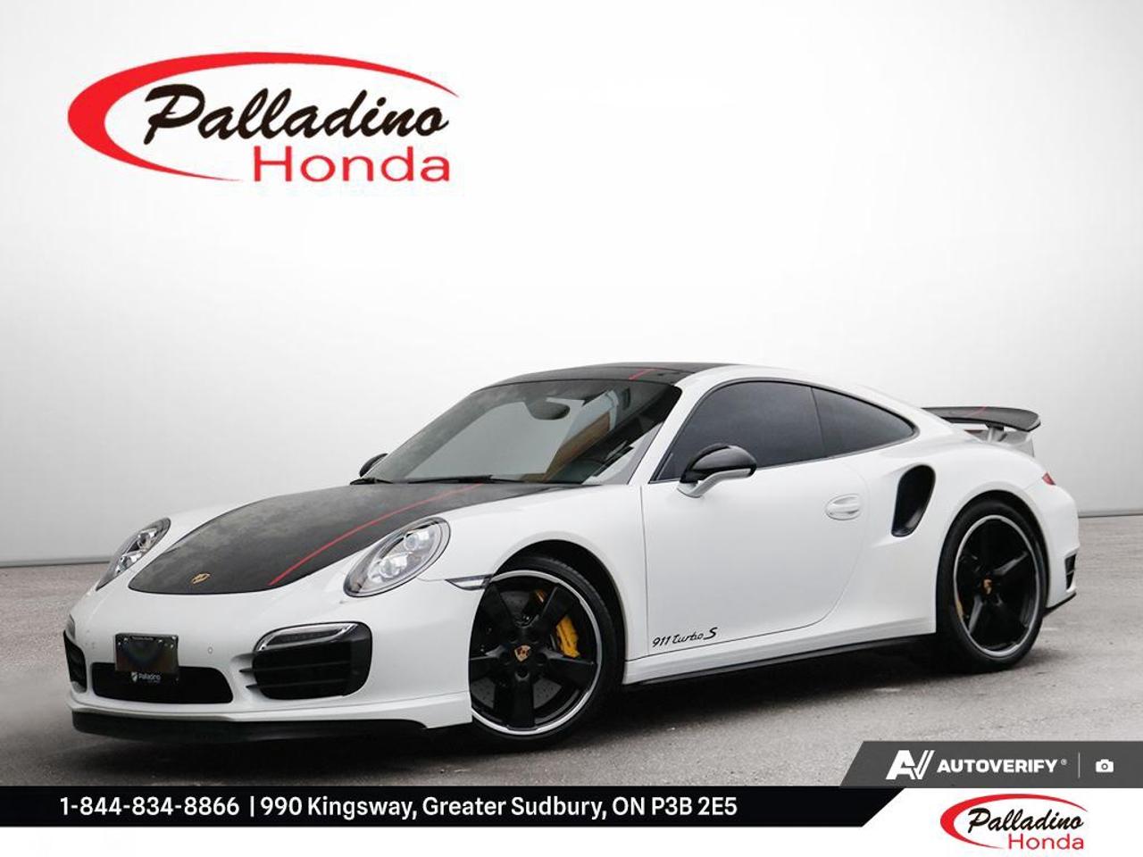 2015 Porsche 911 Turbo S Photo0