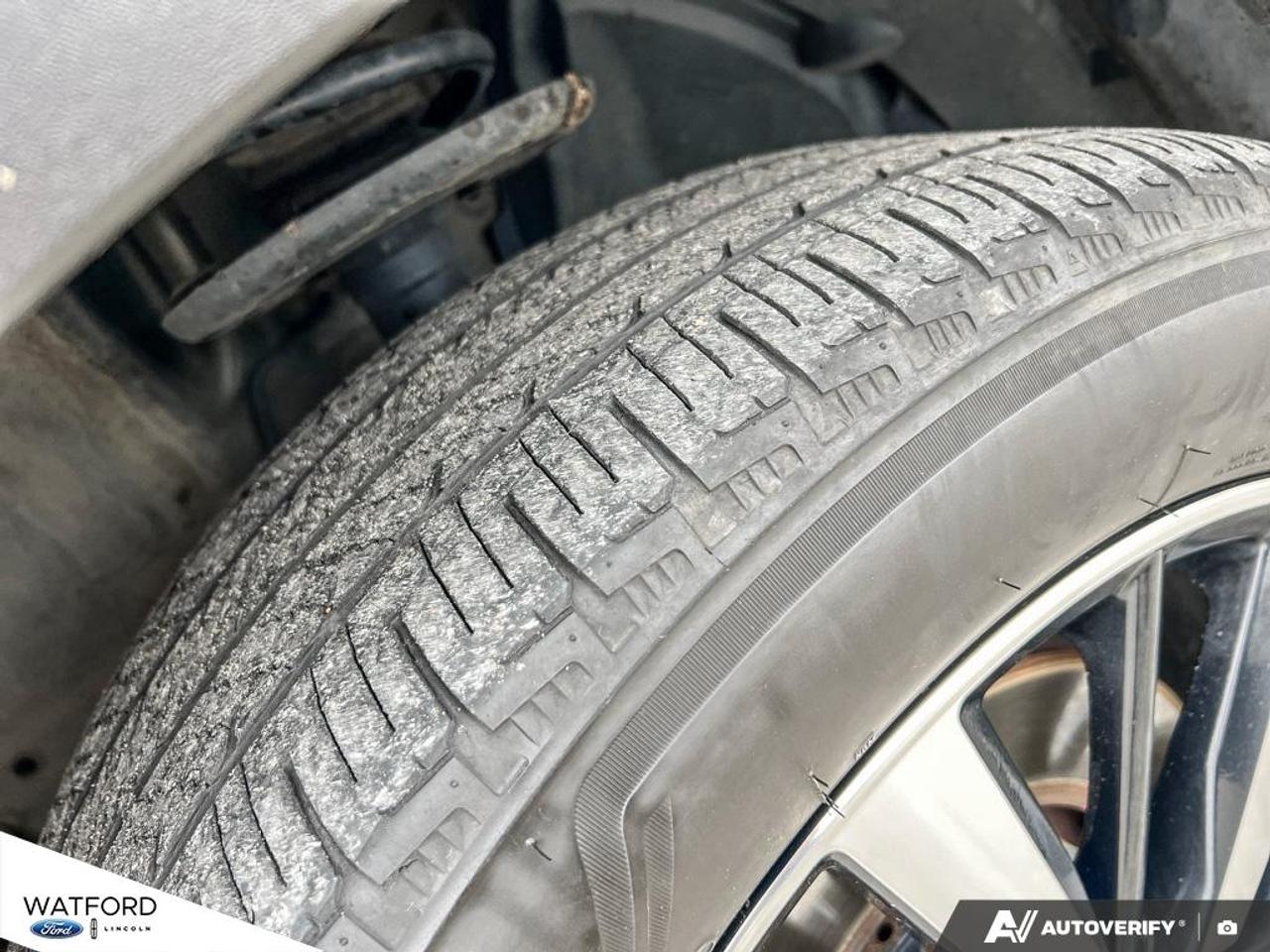 2025 Nissan Pathfinder Platinum 4WD Photo