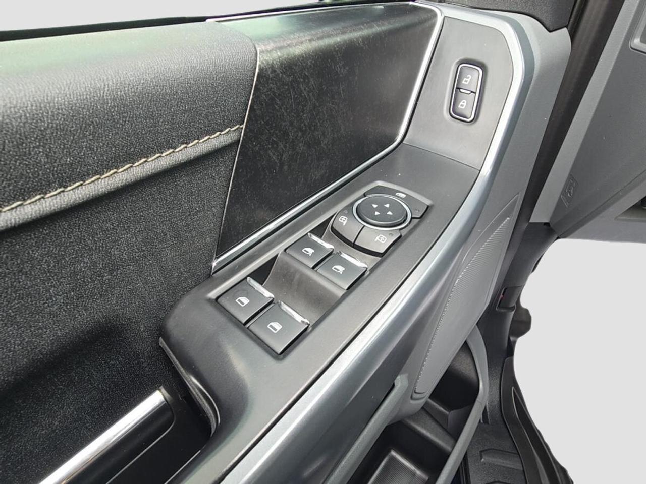 2023 Ford F-150 Lightning XLT Photo
