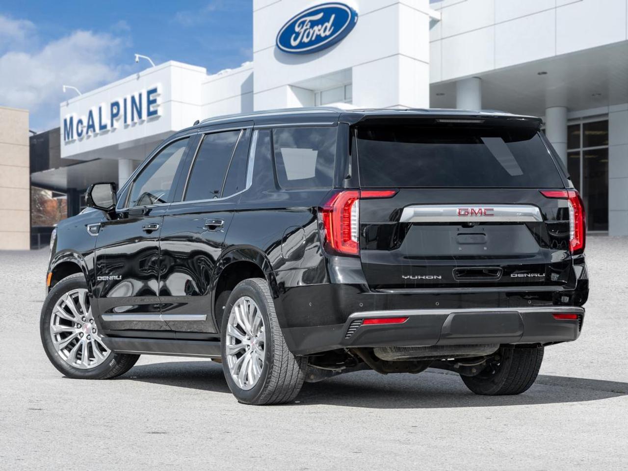 2024 GMC Yukon Denali Photo