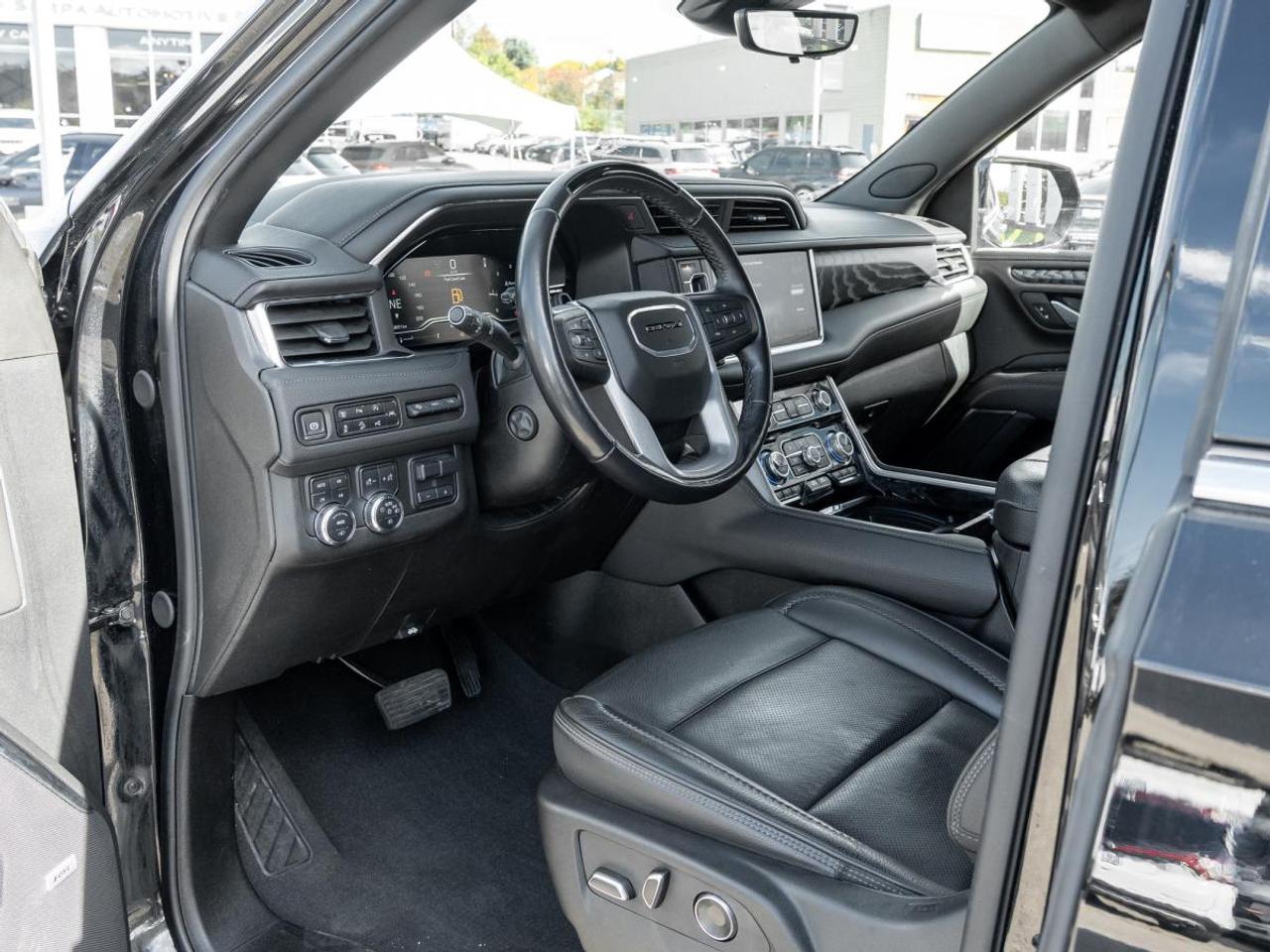 2024 GMC Yukon Denali Photo