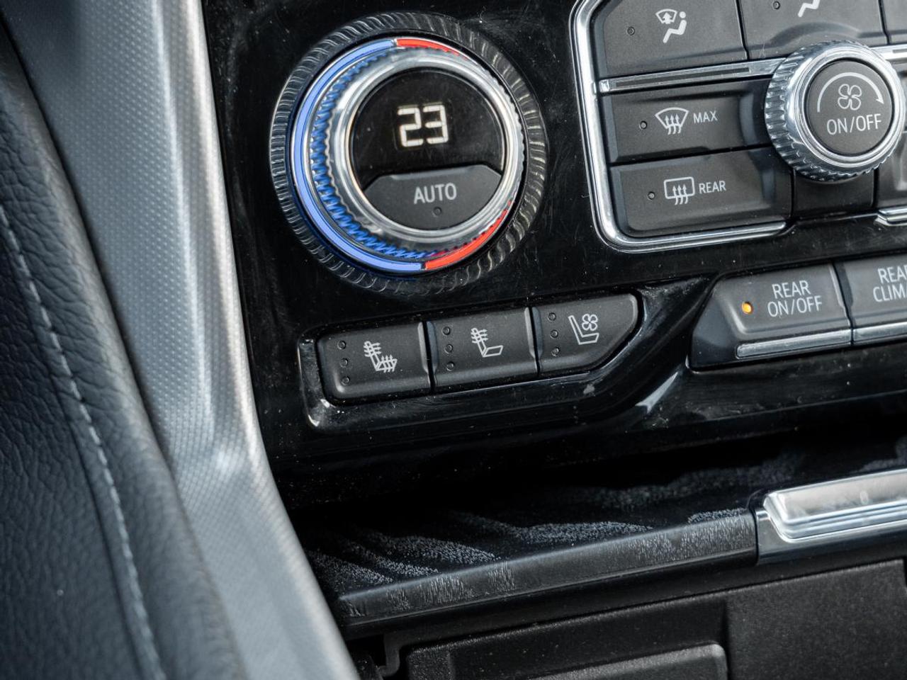 2024 GMC Yukon Denali Photo