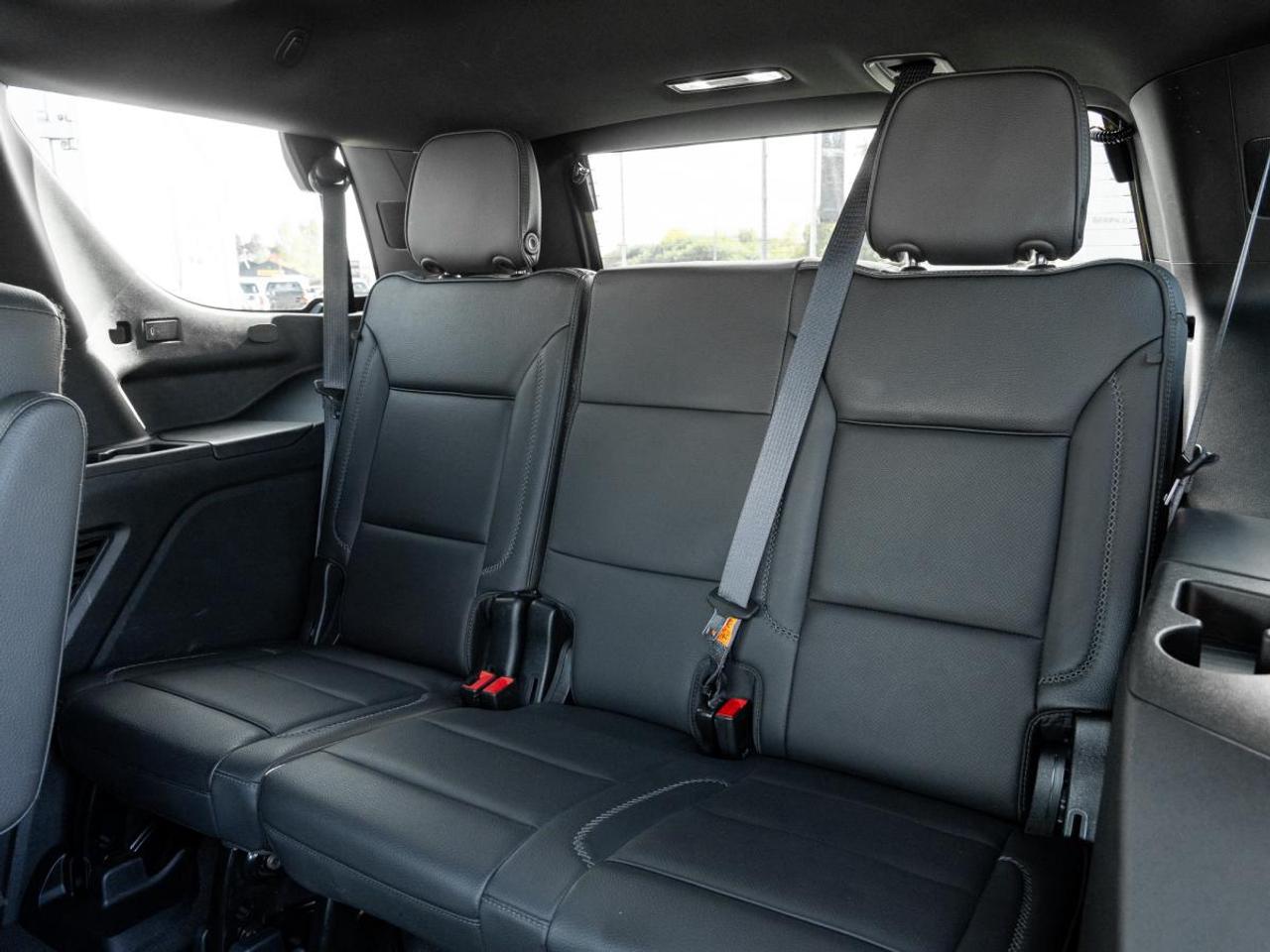 2024 GMC Yukon Denali Photo