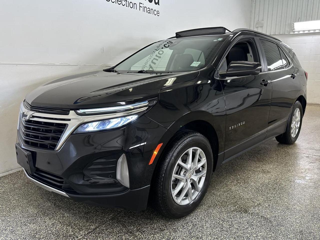 2024 Chevrolet Equinox LT/AWD/PANOROOF/APPLE CARPLAY/REM START/PWR HEATED/MORE! Photo