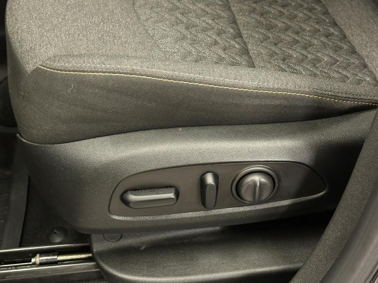 2024 Chevrolet Equinox LT/AWD/PANOROOF/APPLE CARPLAY/REM START/PWR HEATED/MORE! Photo