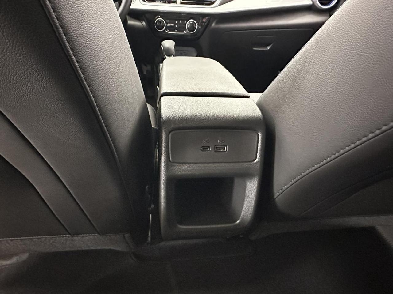 2025 Chevrolet Trax LT/19000KAM/ALLOYS/BIG SCREEN! Photo