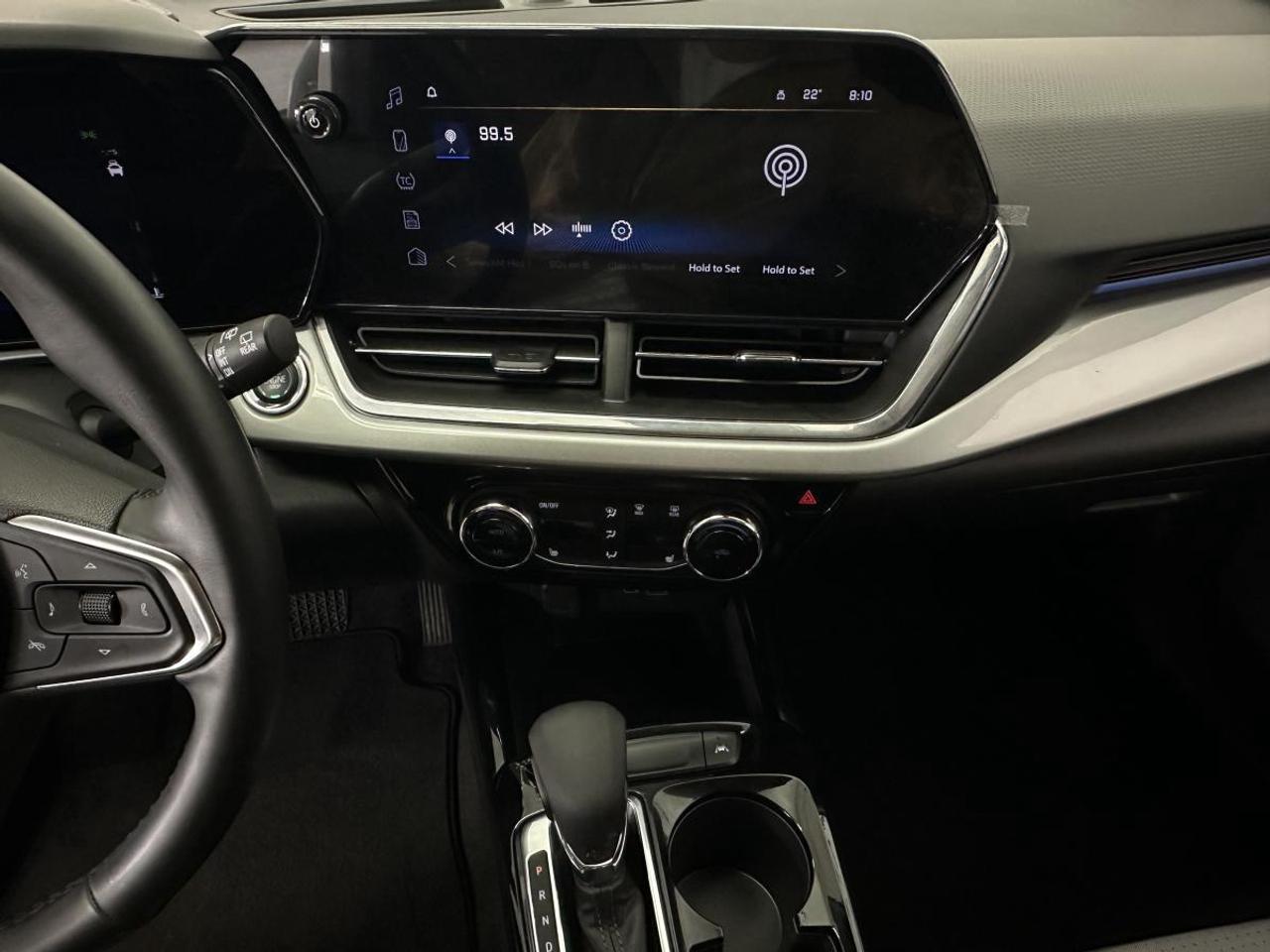 2025 Chevrolet Trax LT/19000KAM/ALLOYS/BIG SCREEN! Photo