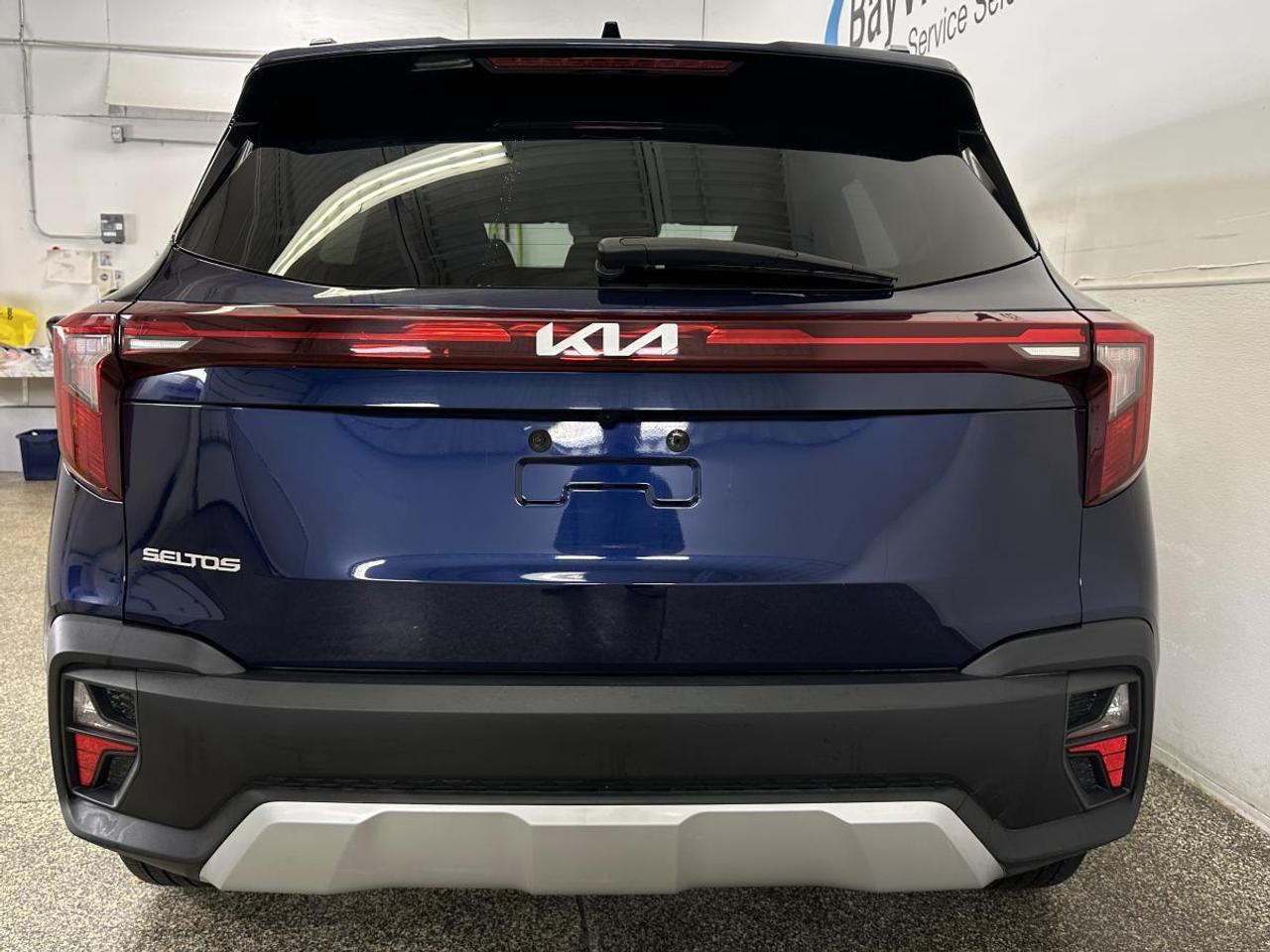 2024 Kia Seltos LX - HEATED SEATS/AC/FULL POWER GROUP/OFF 1 OWNER LEASE! Photo