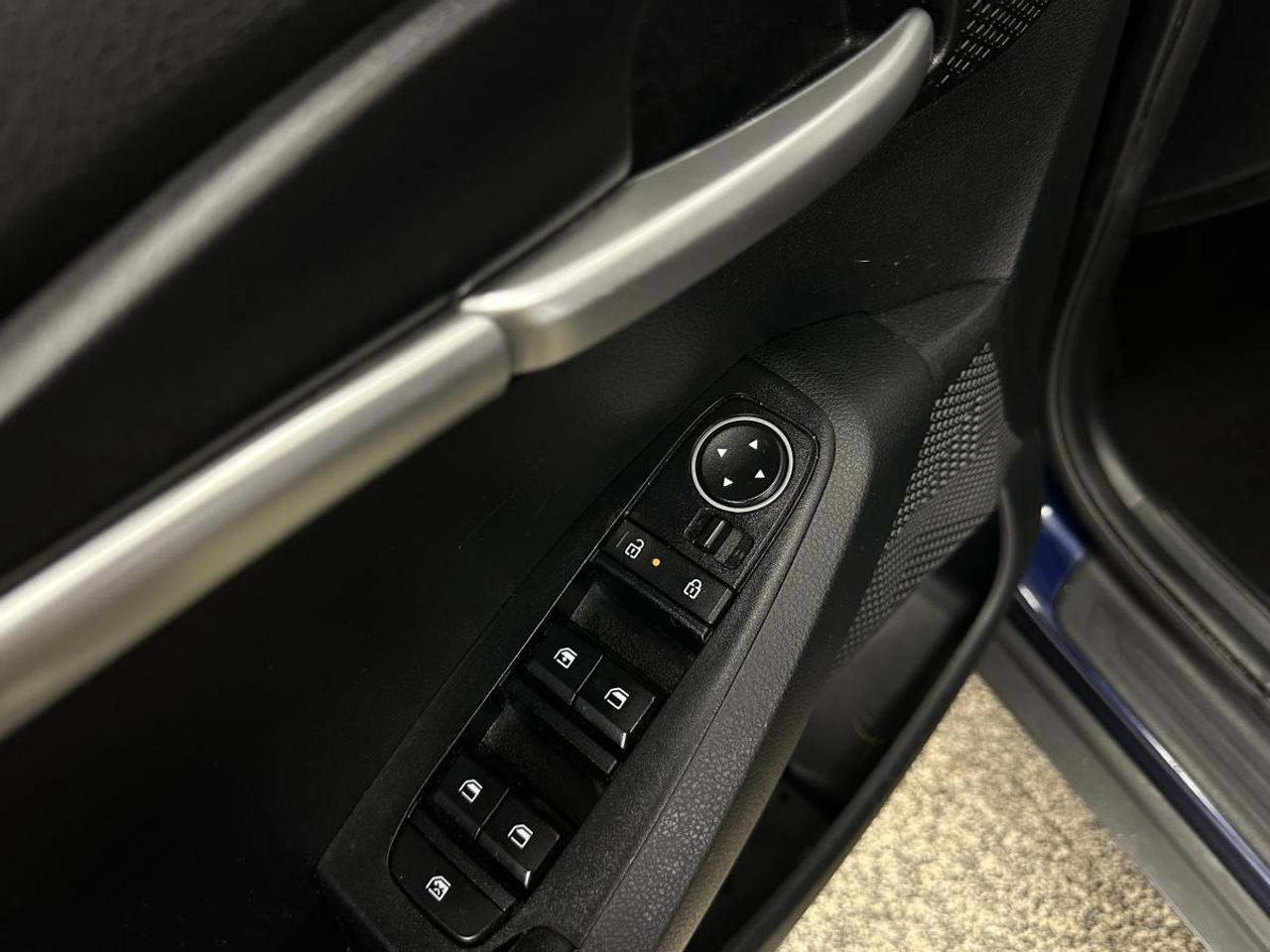 2024 Kia Seltos LX - HEATED SEATS/AC/FULL POWER GROUP/OFF 1 OWNER LEASE! Photo