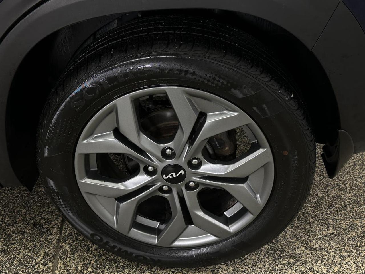 2024 Kia Seltos LX - HEATED SEATS/AC/FULL POWER GROUP/OFF 1 OWNER LEASE! Photo