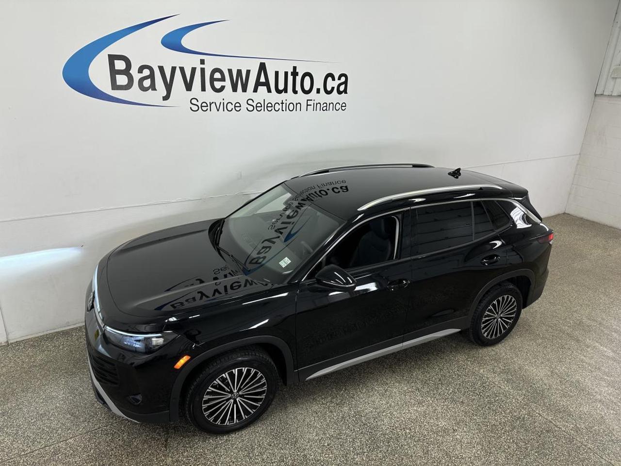 2026 Volkswagen Tiguan Comfortline COMFORTLINE/4MOTION/PWR LEATHER/CARPLAY/27KM! Photo0