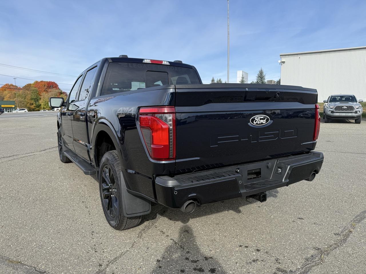 2026 Ford F-150 XLT 4WD SuperCrew 5.5' Box Photo2