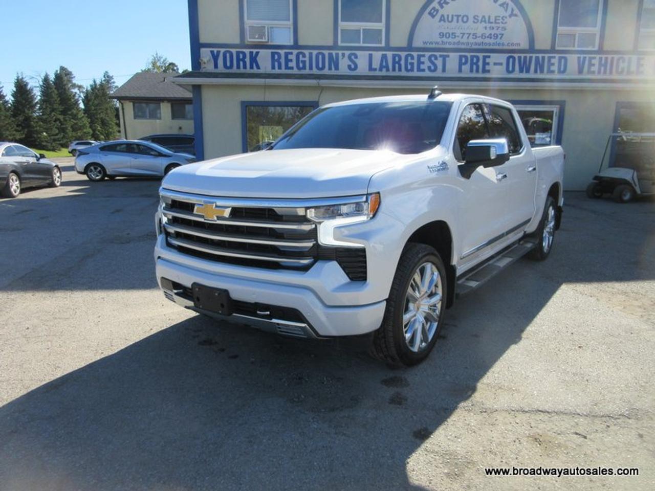 2025 Chevrolet Silverado 1500 LOADED HIGH-COUNTRY-PACKAGE 5 PASSENGER 3.0L - DURAMAX.. 4X4.. CREW-CAB.. SHORTY.. SUNROOF.. LEATHER.. HEATED/AC SEATS.. BOSE AUDIO.. Photo