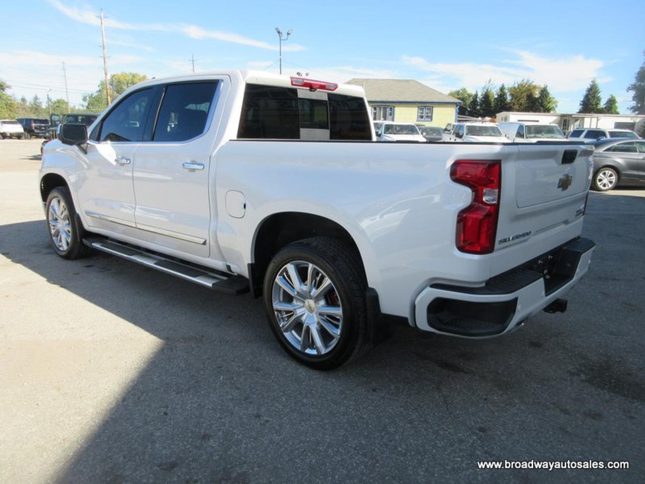 2025 Chevrolet Silverado 1500 LOADED HIGH-COUNTRY-PACKAGE 5 PASSENGER 3.0L - DURAMAX.. 4X4.. CREW-CAB.. SHORTY.. SUNROOF.. LEATHER.. HEATED/AC SEATS.. BOSE AUDIO.. Photo