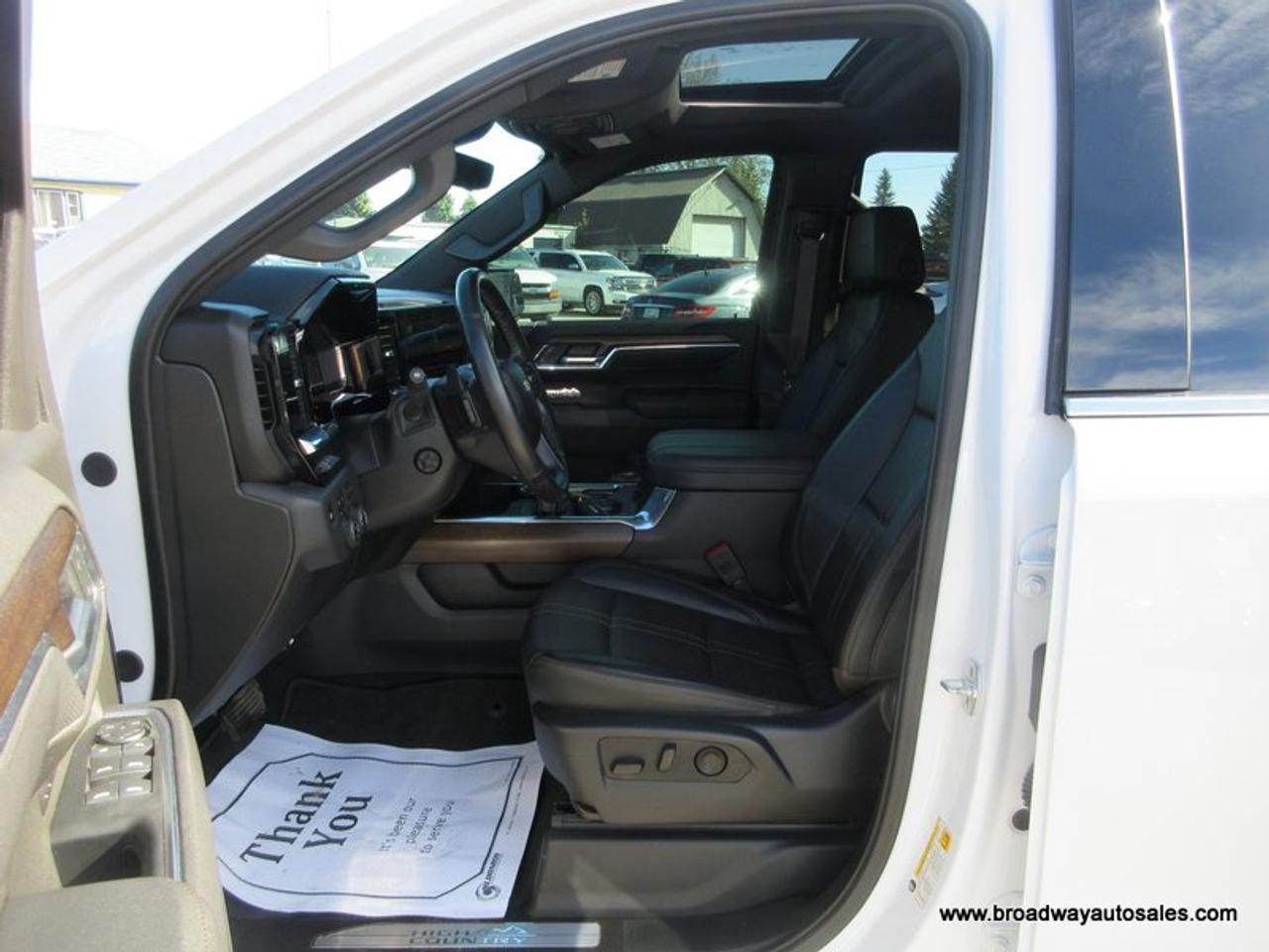 2025 Chevrolet Silverado 1500 LOADED HIGH-COUNTRY-PACKAGE 5 PASSENGER 3.0L - DURAMAX.. 4X4.. CREW-CAB.. SHORTY.. SUNROOF.. LEATHER.. HEATED/AC SEATS.. BOSE AUDIO.. Photo