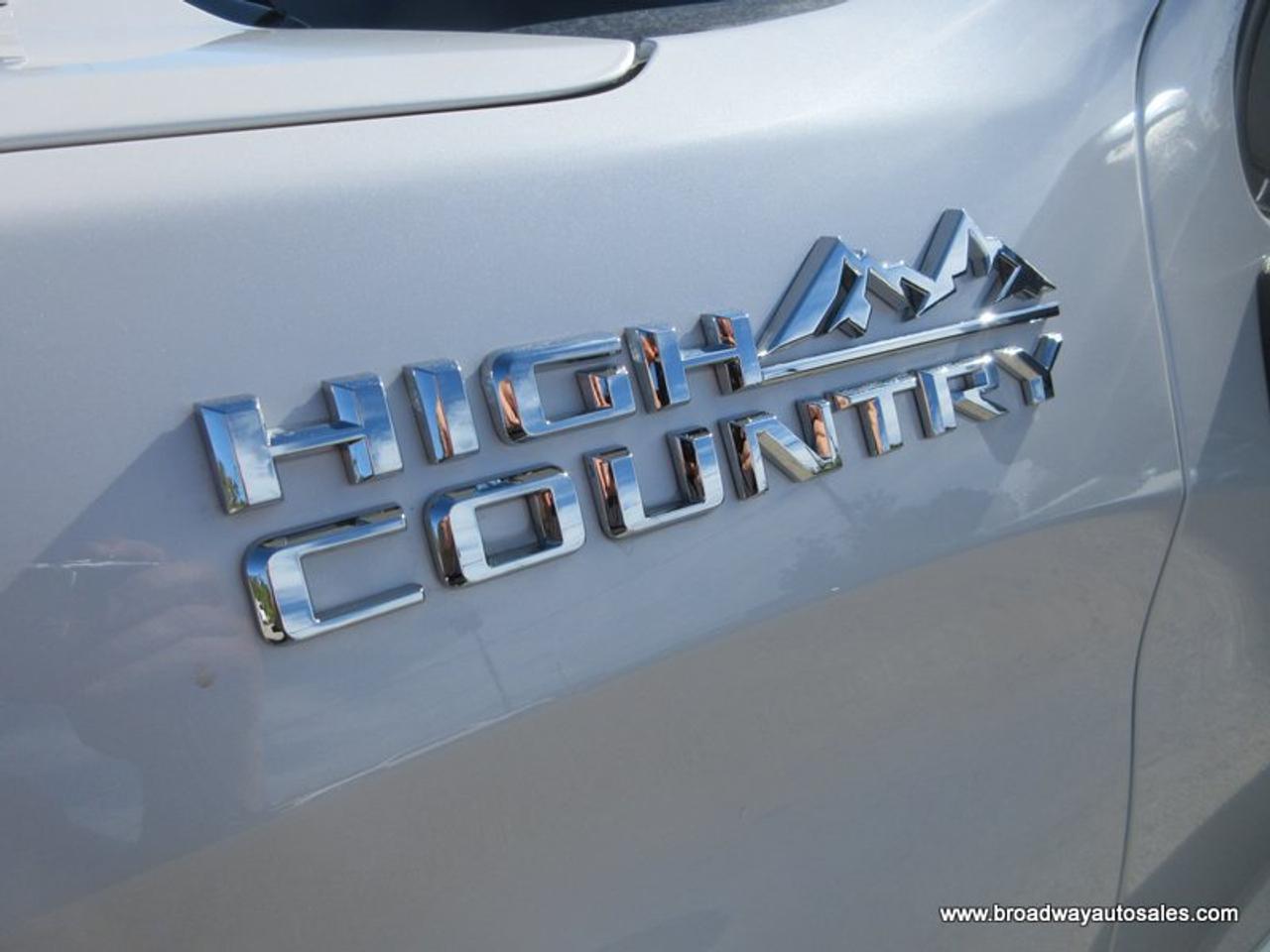 2025 Chevrolet Silverado 1500 LOADED HIGH-COUNTRY-PACKAGE 5 PASSENGER 3.0L - DURAMAX.. 4X4.. CREW-CAB.. SHORTY.. SUNROOF.. LEATHER.. HEATED/AC SEATS.. BOSE AUDIO.. Photo