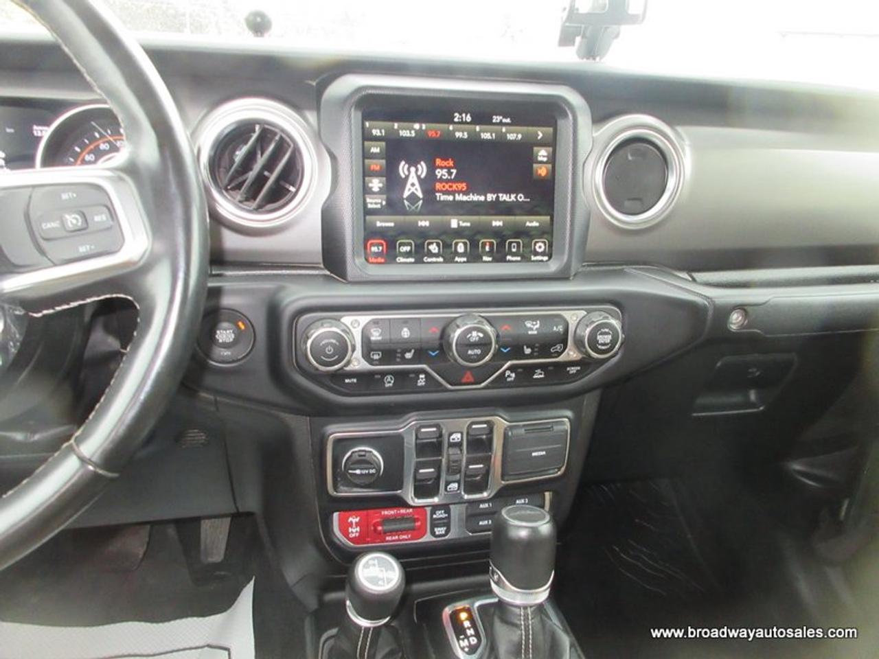 2023 Jeep Gladiator FUN-TO-DRIVE RUBICON-EDITION 5 PASSENGER 3.6L - V6.. 4X4.. CREW-CAB.. SHORTY.. REMOVEABLE-HARD-TOP.. LEATHER.. HEATED SEATS & WHEEL.. Photo