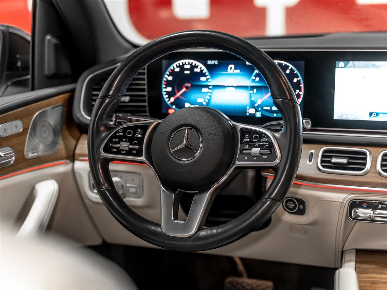 2022 Mercedes-Benz GLE GLE 450|7 Passenger|AMG Night Pkg|Intelligent Drive Pkg|Tech Pkg Photo