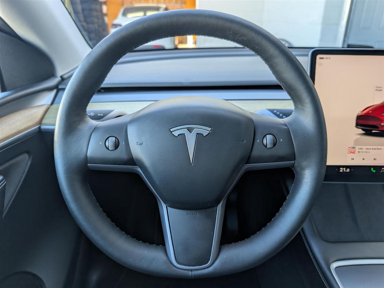 2023 Tesla Model Y LONG RANGE AWD - DUAL MOTOR Photo