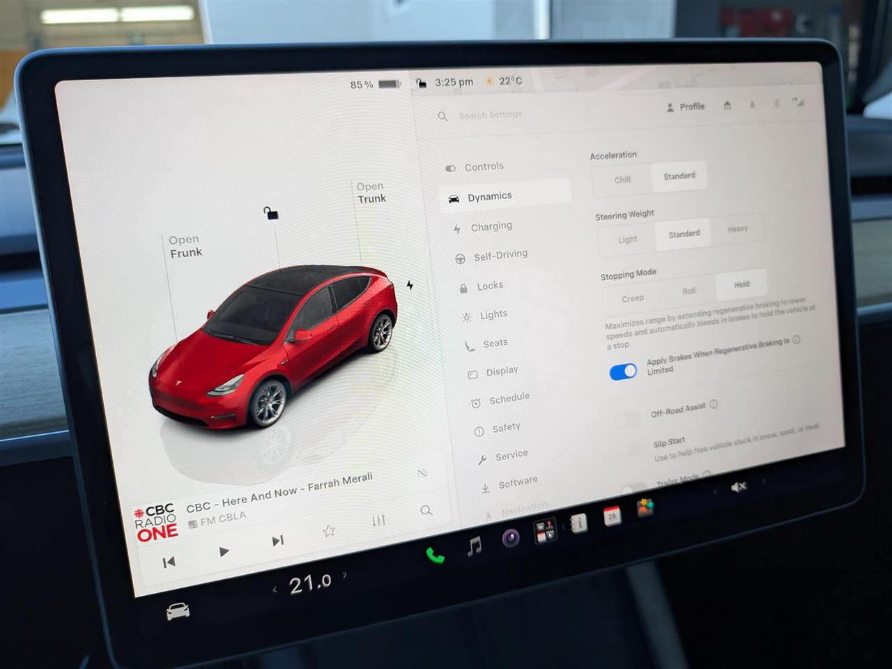 2023 Tesla Model Y LONG RANGE AWD - DUAL MOTOR Photo