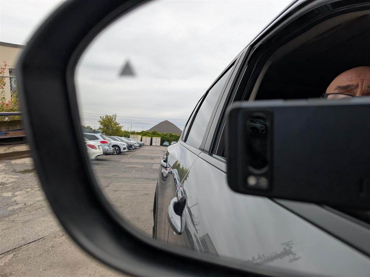 2023 Nissan Rogue SV AWD - PANO ROOF - REV CAM - TECH FEATS Photo