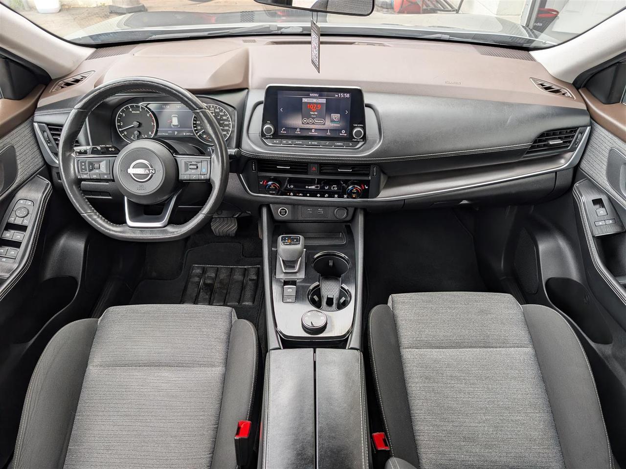 2023 Nissan Rogue SV AWD - PANO ROOF - REV CAM - TECH FEATS Photo