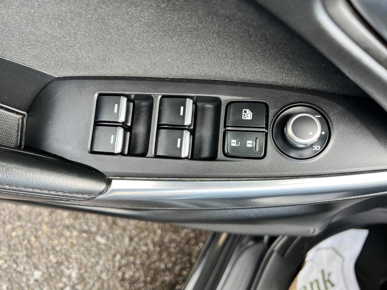 2016 Mazda MAZDA6 GX Photo