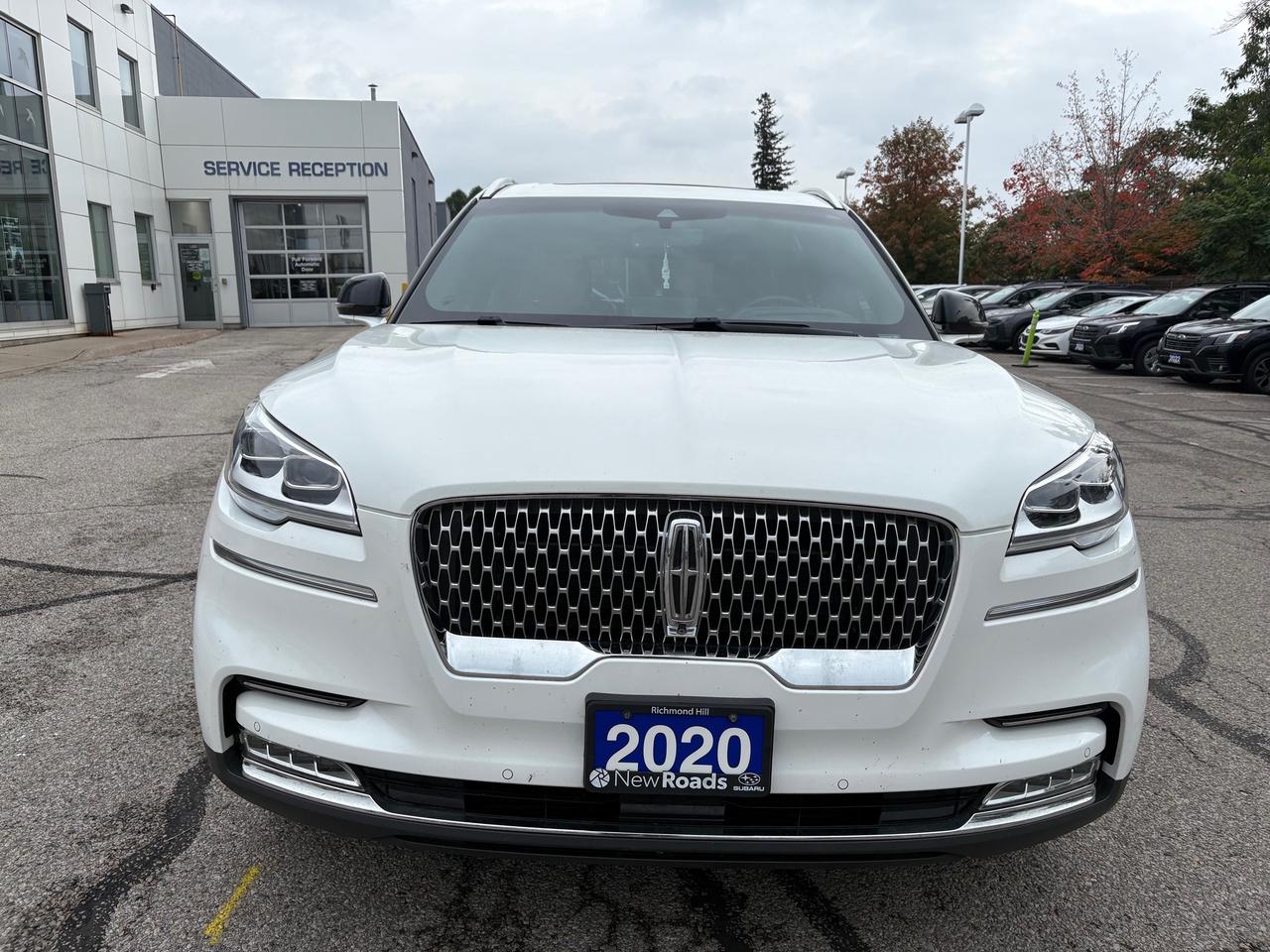 2020 Lincoln Aviator Reserve NO ACCIDENTS!! LOW KMS!! Photo