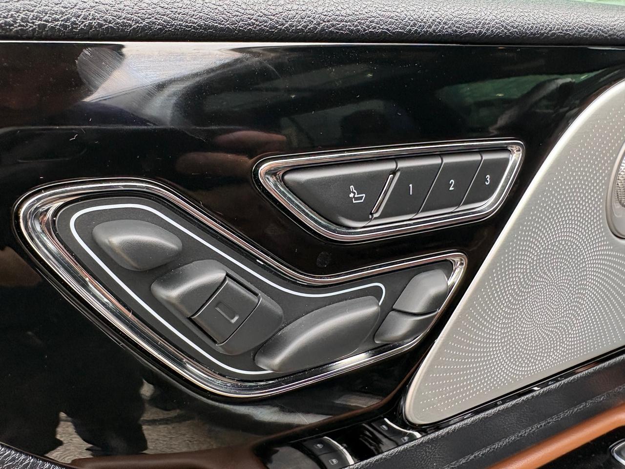 2020 Lincoln Aviator Reserve NO ACCIDENTS!! LOW KMS!! Photo