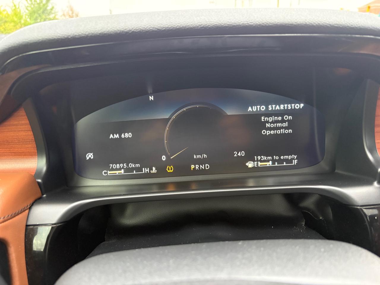 2020 Lincoln Aviator Reserve NO ACCIDENTS!! LOW KMS!! Photo