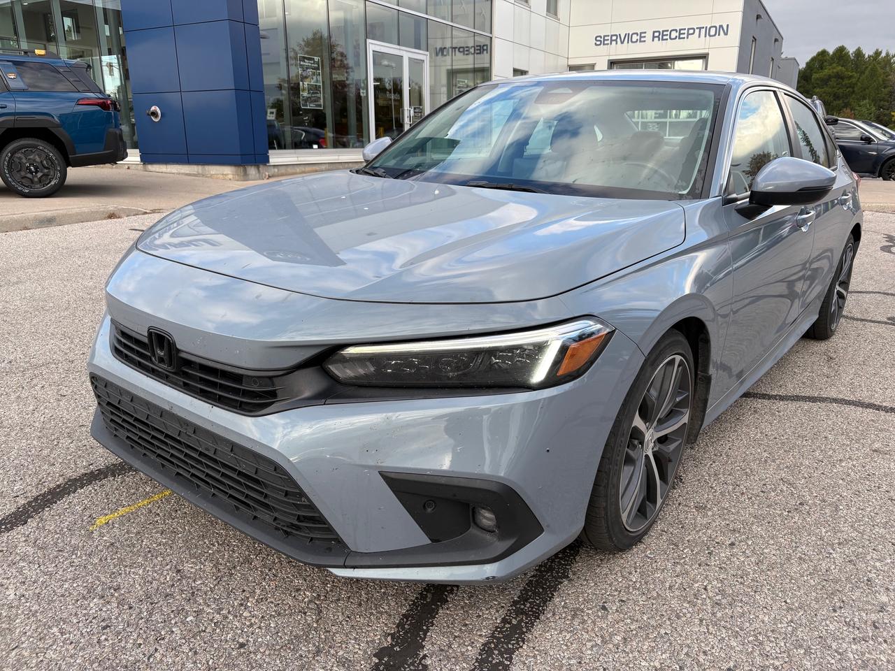 2023 Honda Civic Touring TOURING PACKAGE! Photo