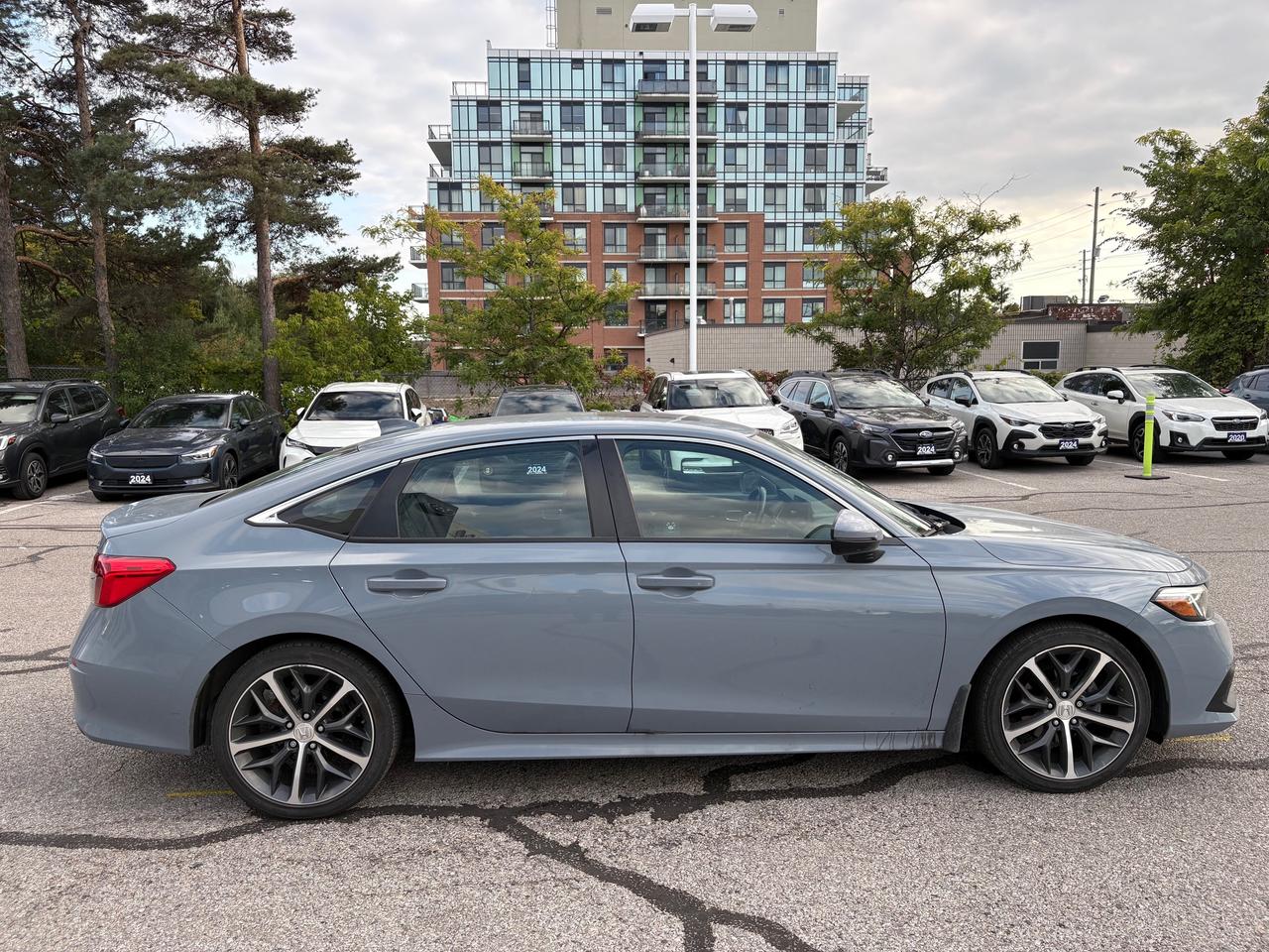 2023 Honda Civic Touring TOURING PACKAGE! Photo