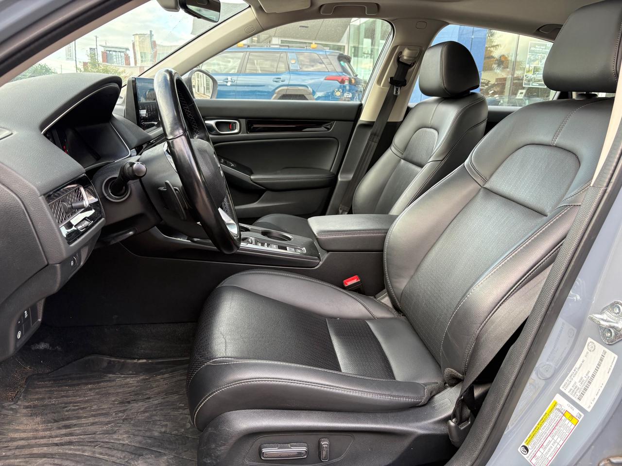 2023 Honda Civic Touring TOURING PACKAGE! Photo