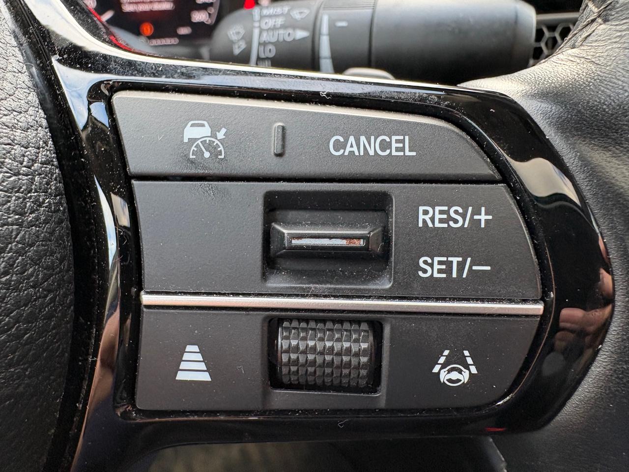 2023 Honda Civic Touring TOURING PACKAGE! Photo