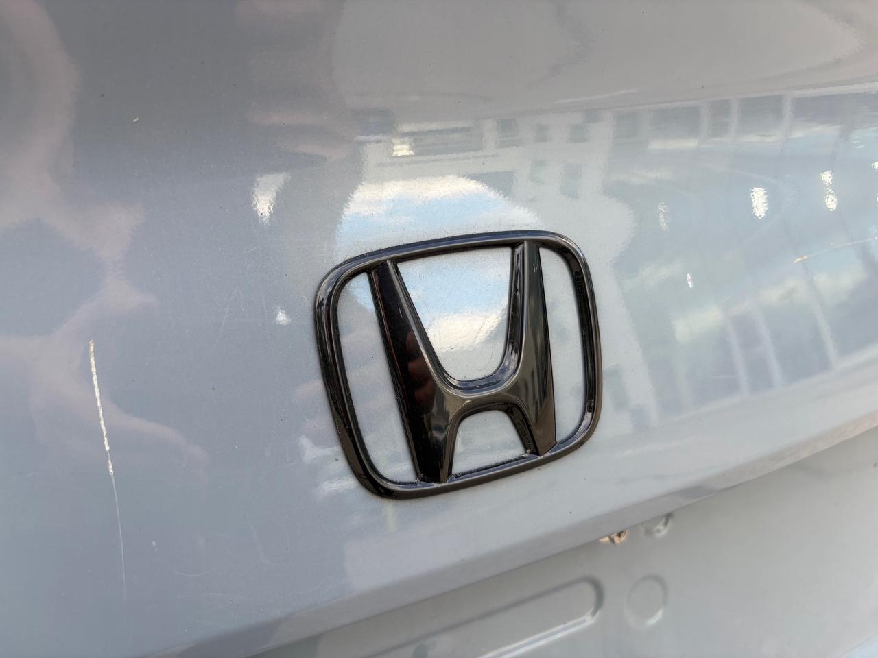 2023 Honda Civic Touring TOURING PACKAGE! Photo
