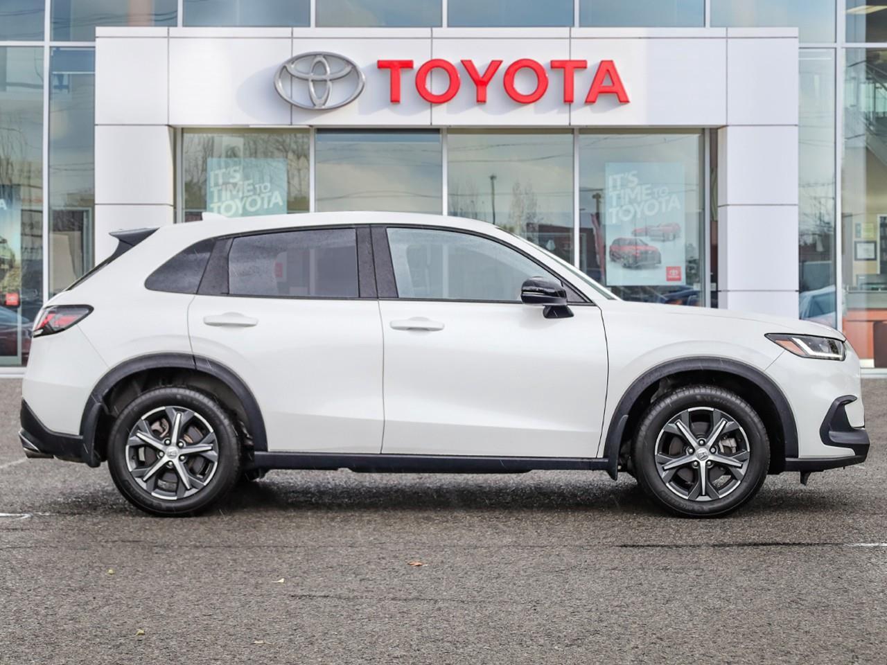 2025 Honda HR-V Sport HEATED SEATS-HEATED STEERING WHEEL-SUNROOF-NO ACCIDENTS- Photo