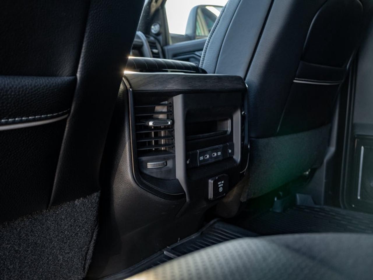 2026 RAM 3500 Limited Photo