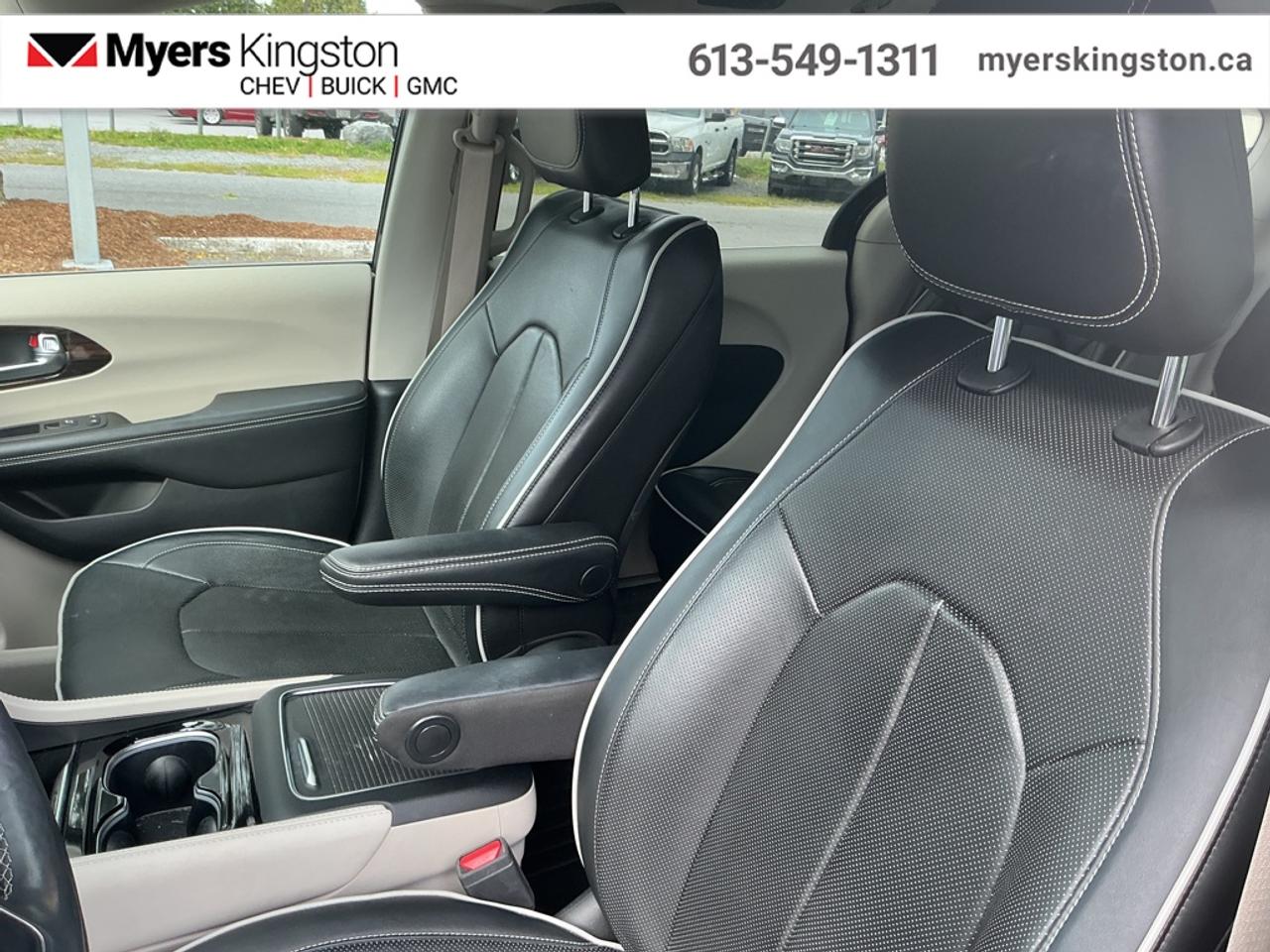 2022 Chrysler Pacifica Hybrid Limited  - Sunroof - $243 B/W Photo